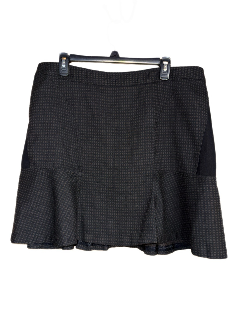 Structured Checkered Panel Mini‎ Skirt with Front Zip & Flared Hem – Black